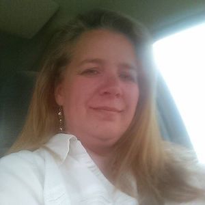 Meet your Posher, Candy wachter